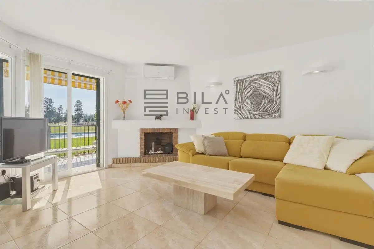Flat for sale in La Siesta, Mijas Golf