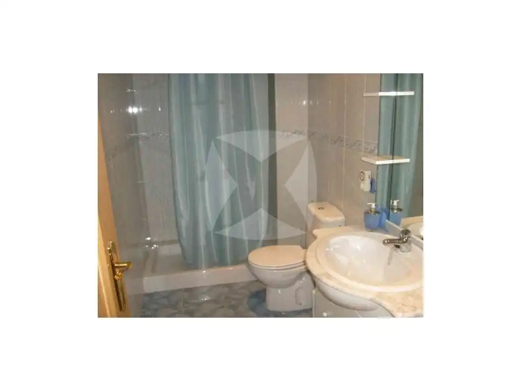 Local comercial en venda a Argüello Carvajal Teologo Siglo XVII, imagen 9
