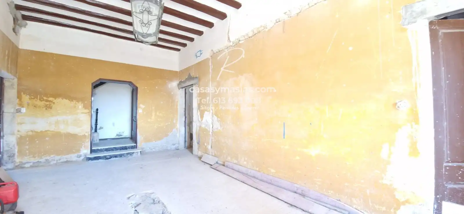 Country homes for sale in Avinyonet del Penedès  with Balcony