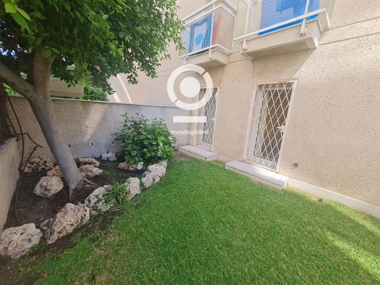 Jardín de Piso en venta en Calafell con Terraza, Trastero y Piscina