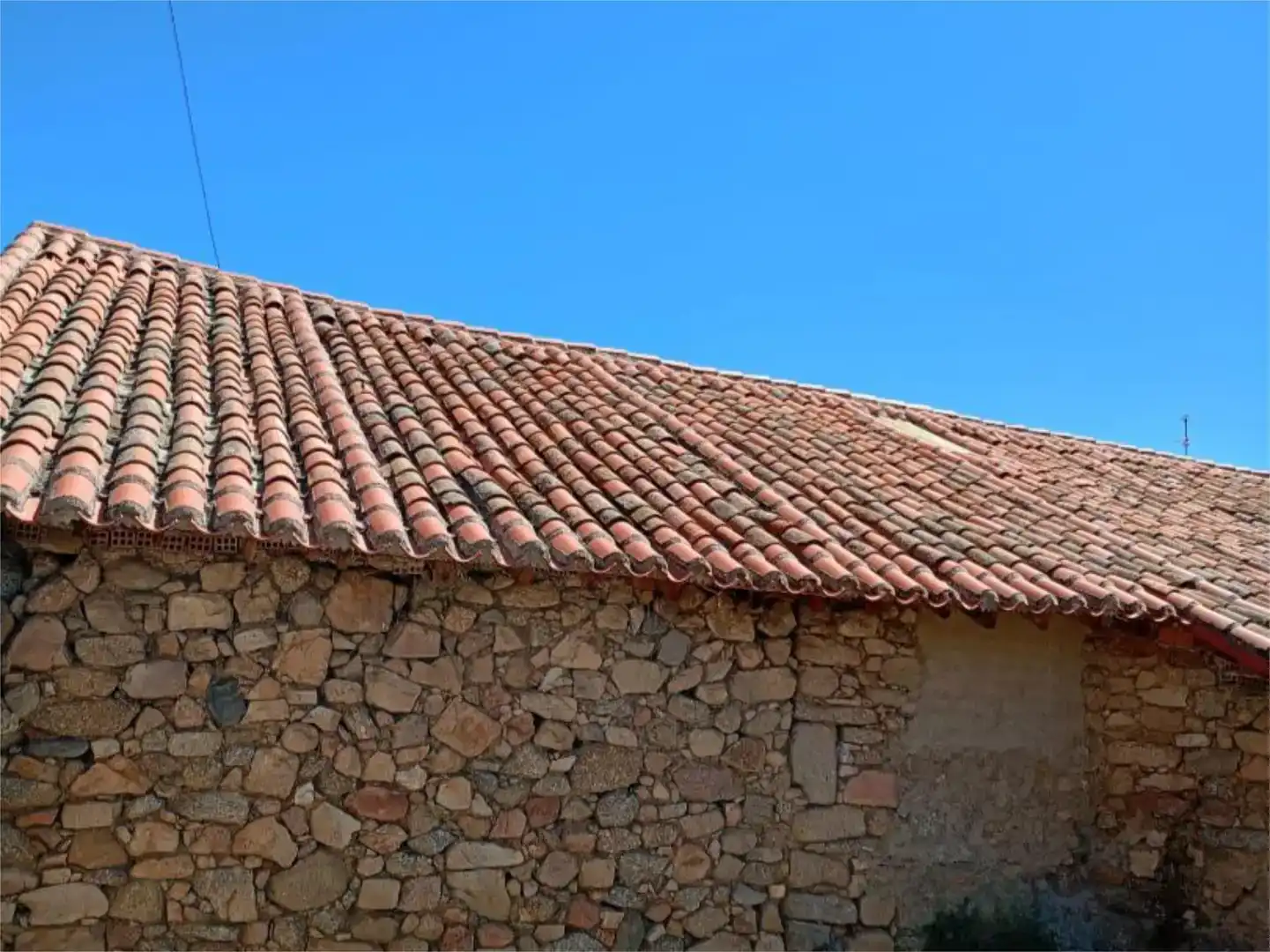 Vista exterior de Casa adosada en venda en Bonilla de la Sierra
