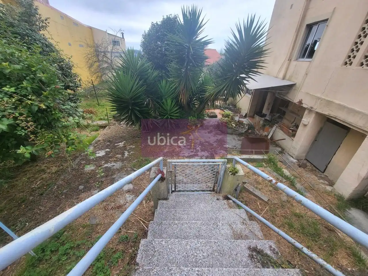 Casa o xalet en venda en Redondela amb Calefacció, Jardí privat i Terrassa