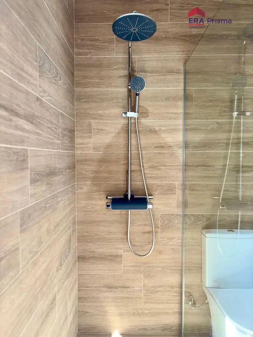 Bany de Casa o xalet en venda en Arona amb Aire condicionat, Jardí privat i Terrassa
