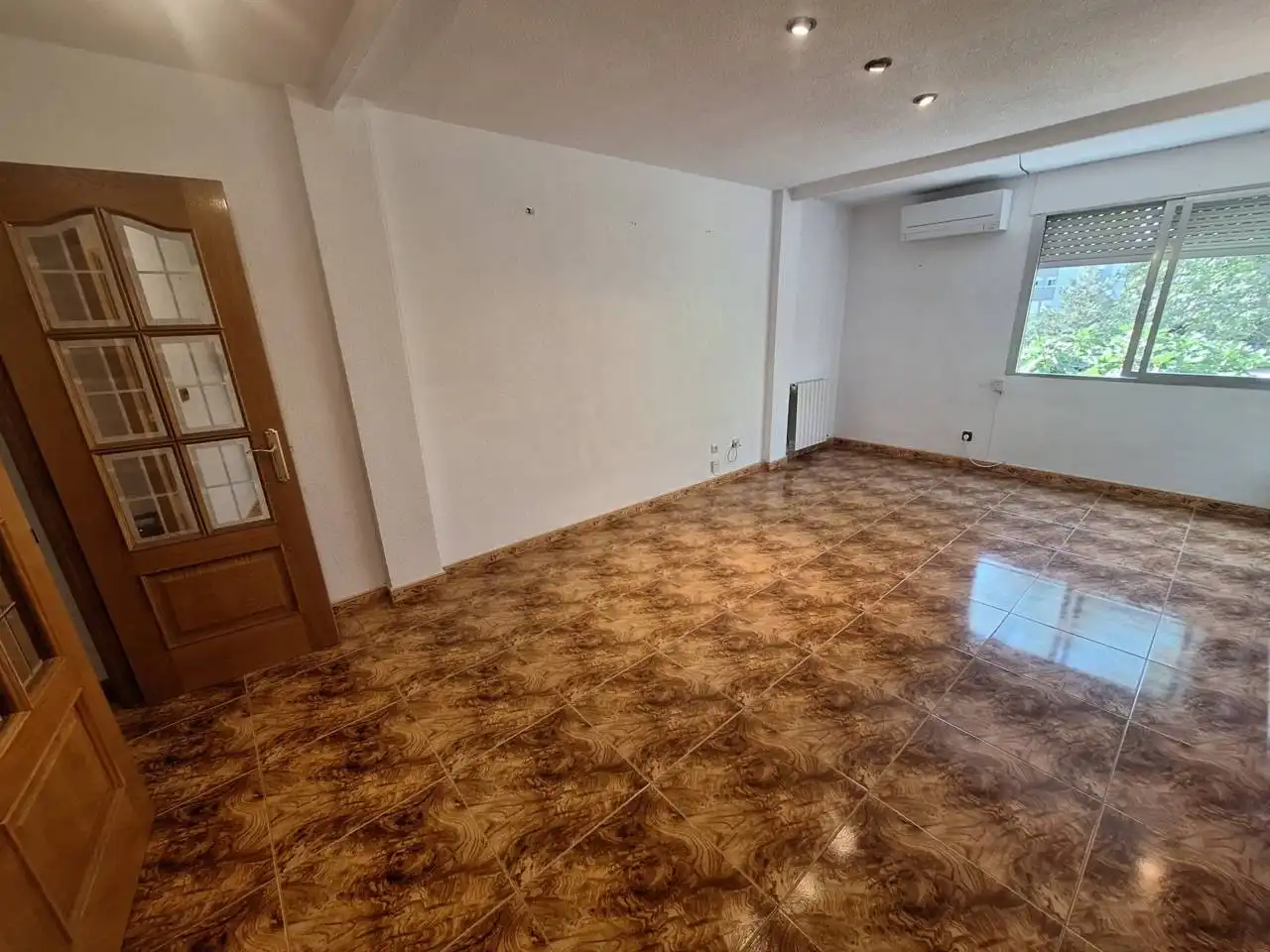 Wohnungen zur Miete in Fuenlabrada mit Klimaanlage, Heizung und Terrasse