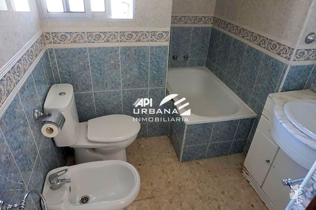 Bany de Pis en venda en Lucena amb Balcó