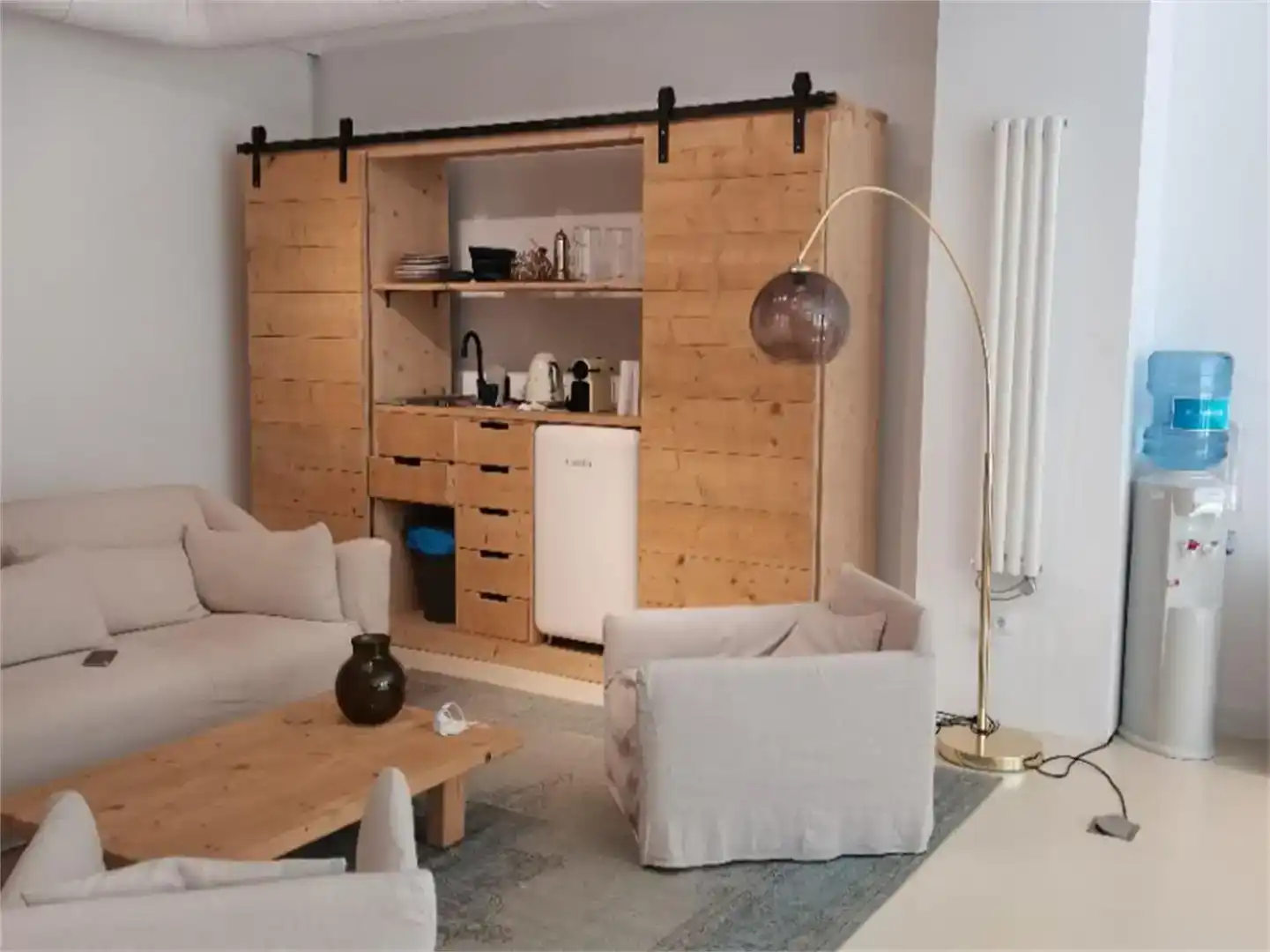 Sala d'estar de Local en venda en A Coruña Capital  amb Moblat
