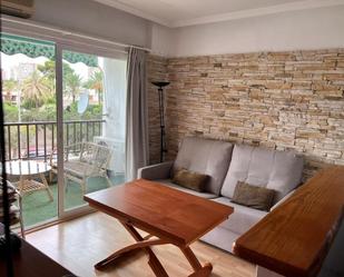 Sala d'estar de Pis de lloguer en Roquetas de Mar amb Aire condicionat, Calefacció i Terrassa