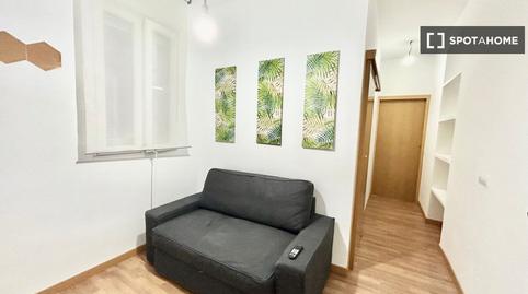 Foto 4 de Piso de alquiler en Palos de Moguer, Madrid