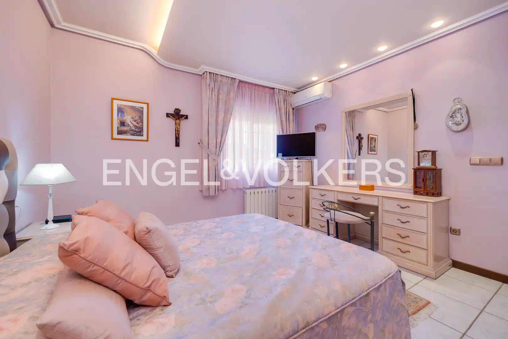 Habitación de Finca rústica en venta en Torrevieja con Aire acondicionado, Calefacción y Jardín privado