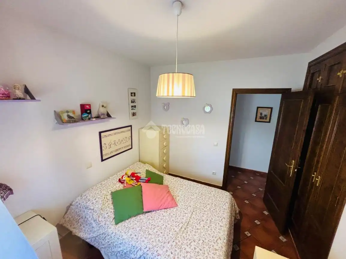 Schlafzimmer von Haus oder Chalet zum Verkauf in Escalona mit Klimaanlage und Heizung