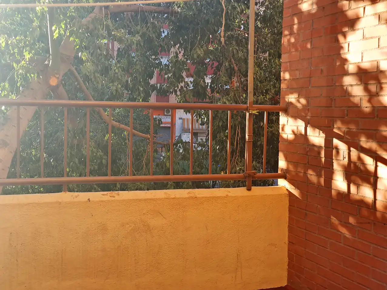 Zimmer in Calle de Alozaina, Santa Cristina - San Rafael