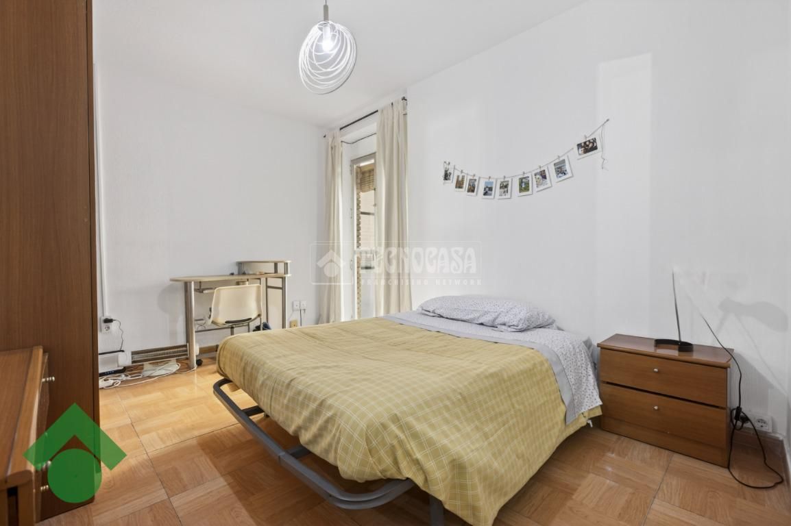 Flat for sale in Ciudad Jardín - Zoco, Poniente-Sur