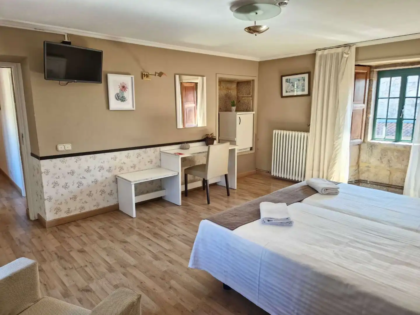 Schlafzimmer von Gebäude zum Verkauf in Brión