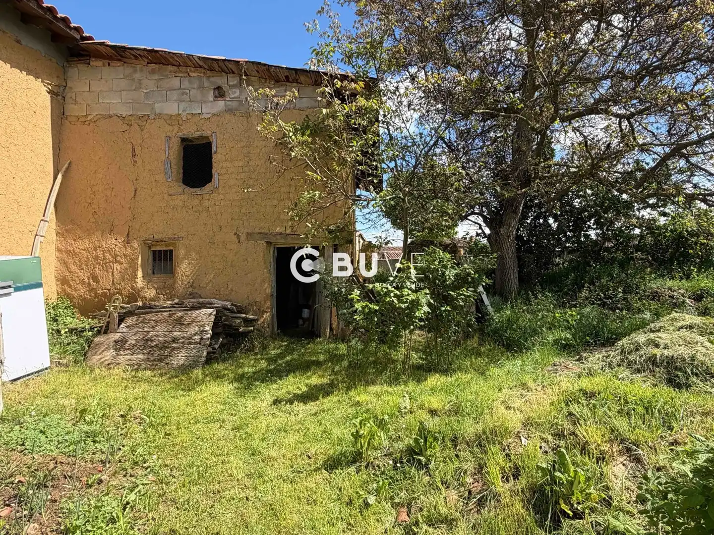 Casa o chalet en venta en Almanza con Calefacción, Jardín privado y Trastero
