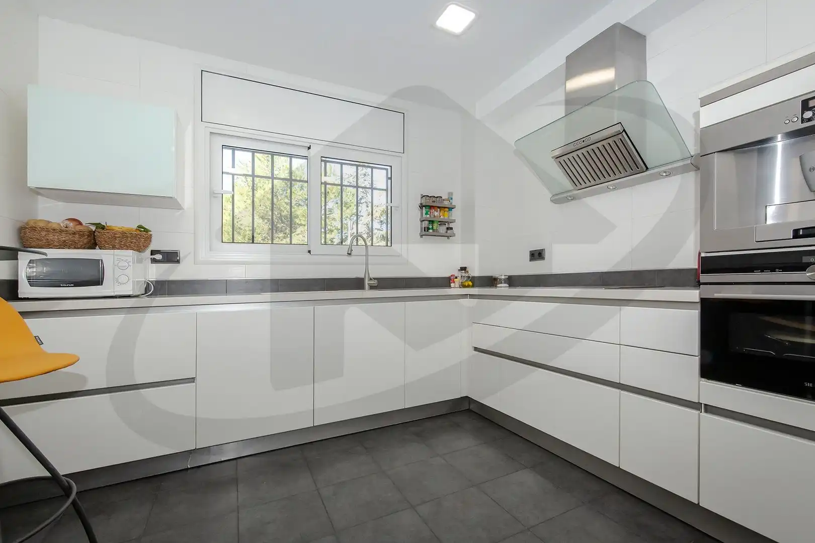Cocina de Casa o chalet en venta en Castellar del Vallès con Aire acondicionado, Trastero y Balcón