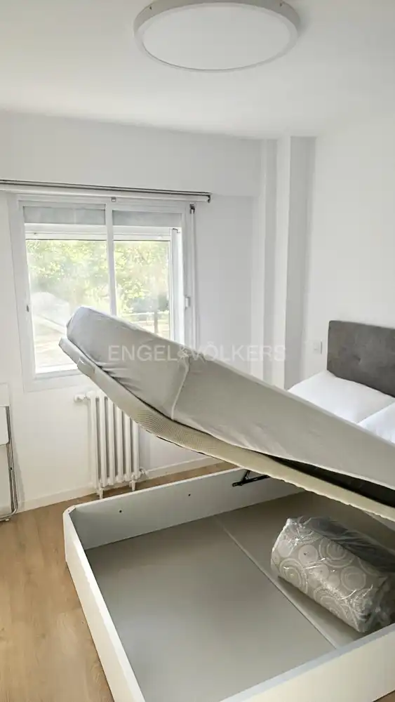 Habitación de Apartamento de alquiler en Madrid con Calefacción, Amueblado y Se aceptan mascotas
