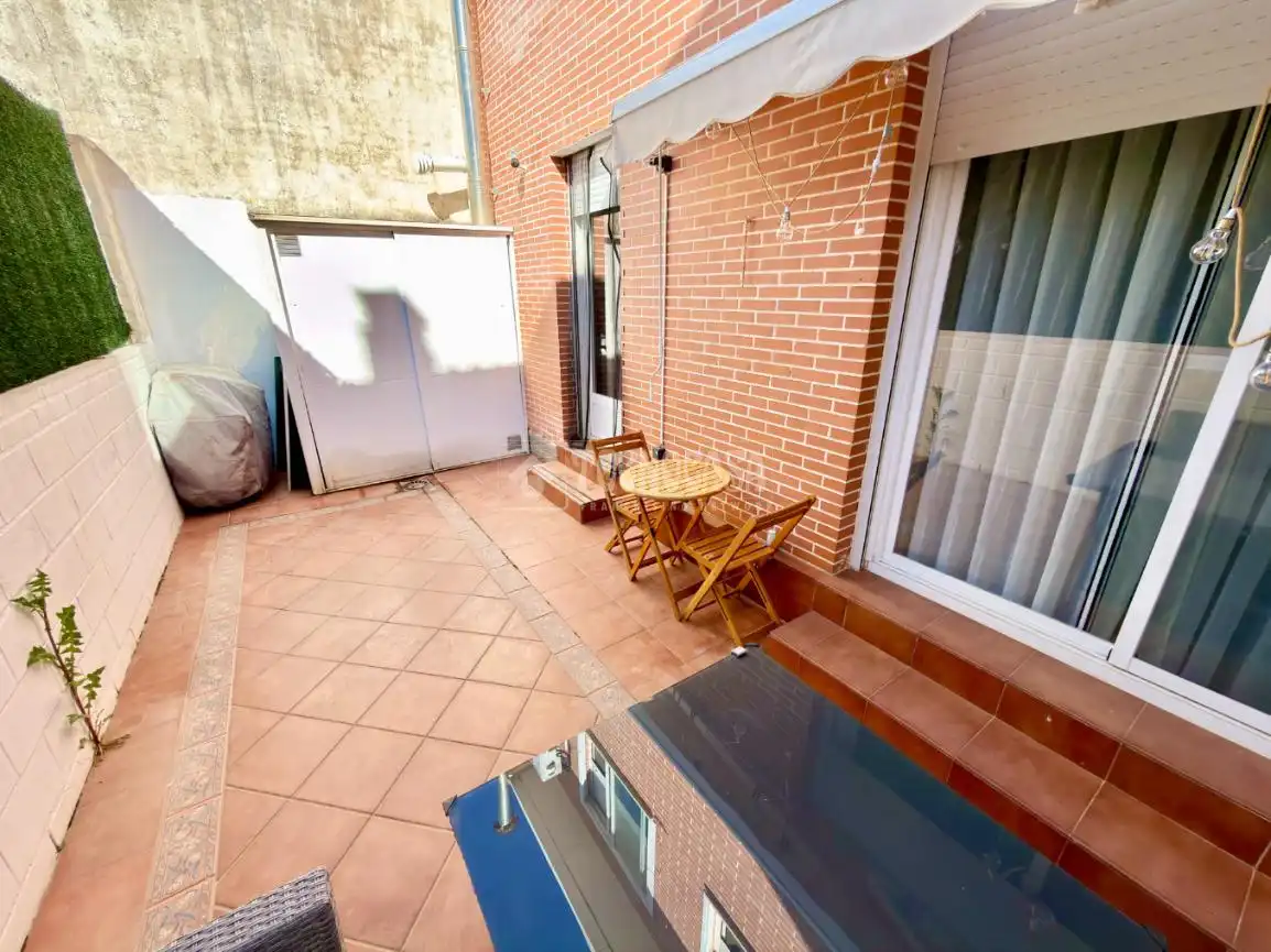 Terraza de Casa adosada en venta en Valdeaveruelo con Aire acondicionado, Calefacción y Terraza