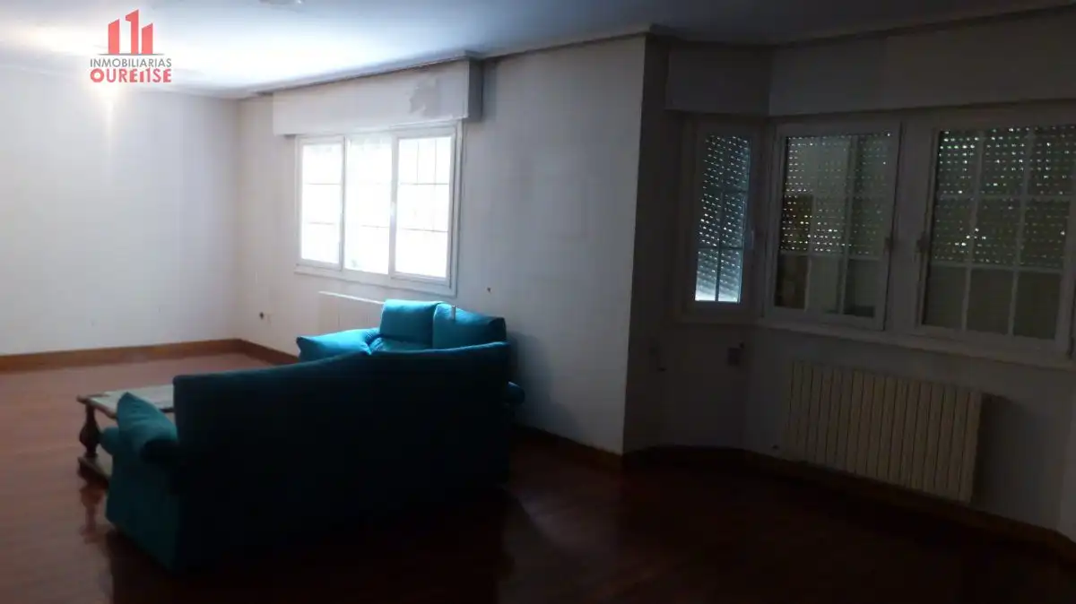 Living room of Houses for sale in Ourense Capital   with Heating, Terrace and Storage room