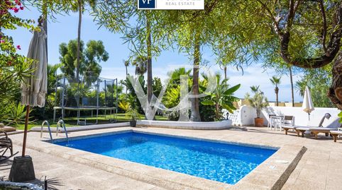 Villas familiares con vistas al mar en el corazón de Playa de las Américas
