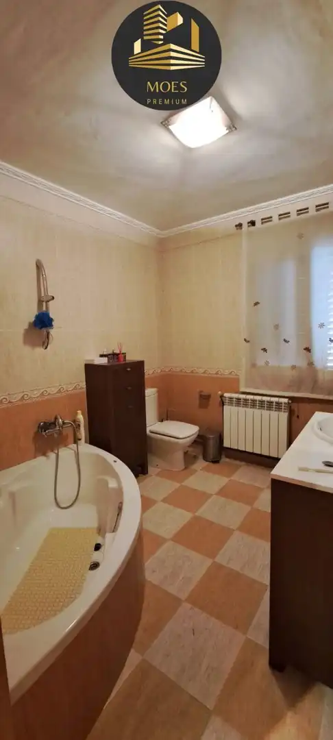 Bany de Casa o xalet en venda en Cárcheles amb Aire condicionat, Calefacció i Terrassa