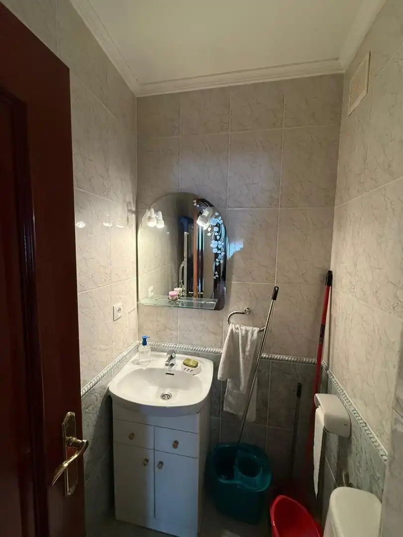 Baño de Piso en venta en Castro-Urdiales con Calefacción