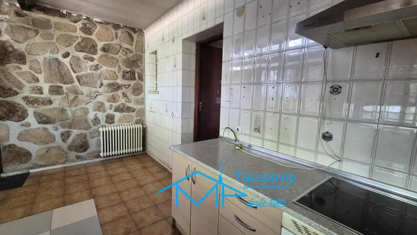 Cocina de Casa o chalet en venta en Pelayos de la Presa con Jardín privado, Terraza y Trastero