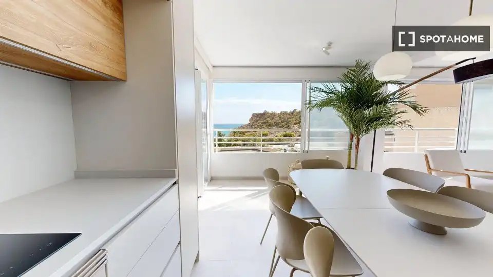 Room in Poble Nou - Montiboli