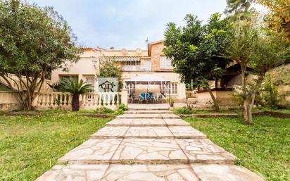 Vista exterior de Casa o xalet en venda en Lloret de Mar amb Aire condicionat, Jardí privat i Terrassa