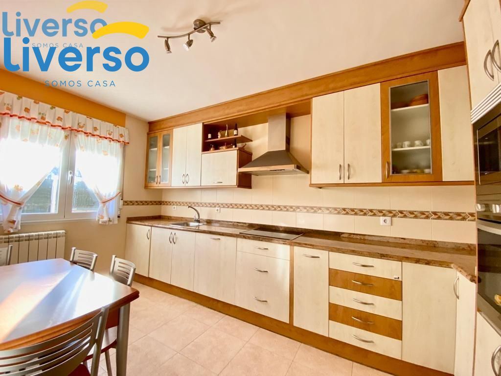 Kitchen of House or chalet for sale in Milagros  with Heating, Private garden and Parquet flooring