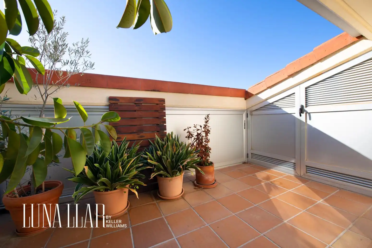 Terrace of Flat for sale in Castelldefels  with Parquet flooring, Terrace and Balcony