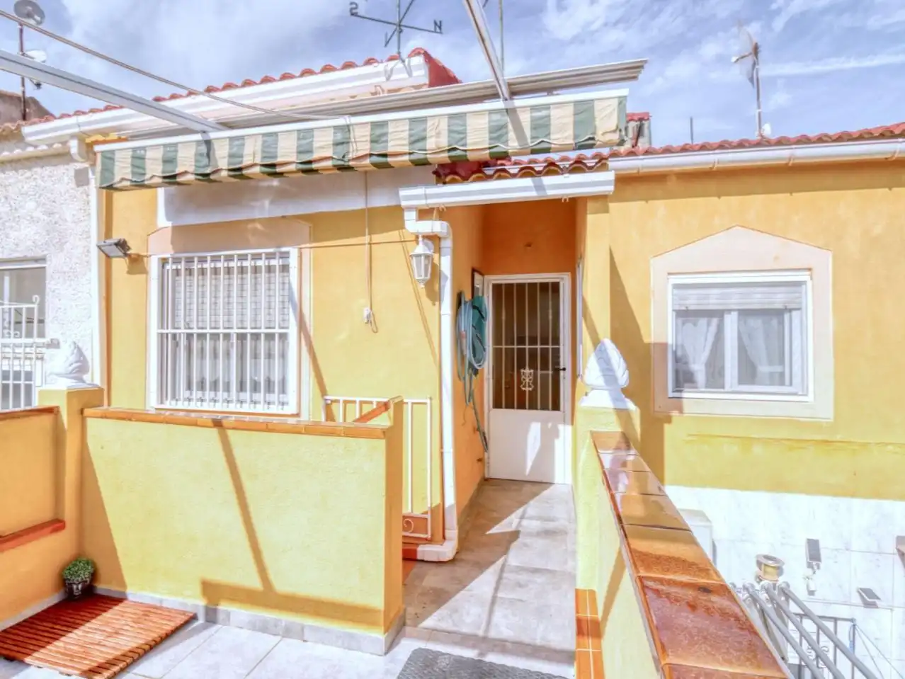 Terraced house for sale in Calle Rafael Molina Lagartijo 8, imagen 3