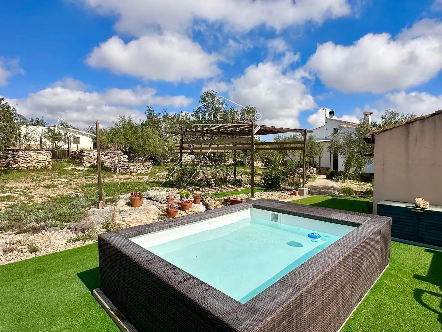 Garden of Country homes for sale in Tortosa  with Heating and Storage room