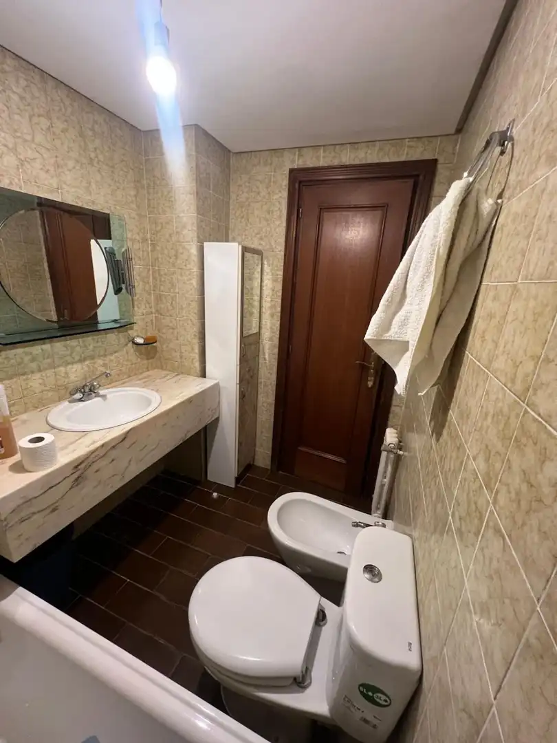 Bathroom of Flat for sale in Valladolid  with Heating, Terrace and Storage room