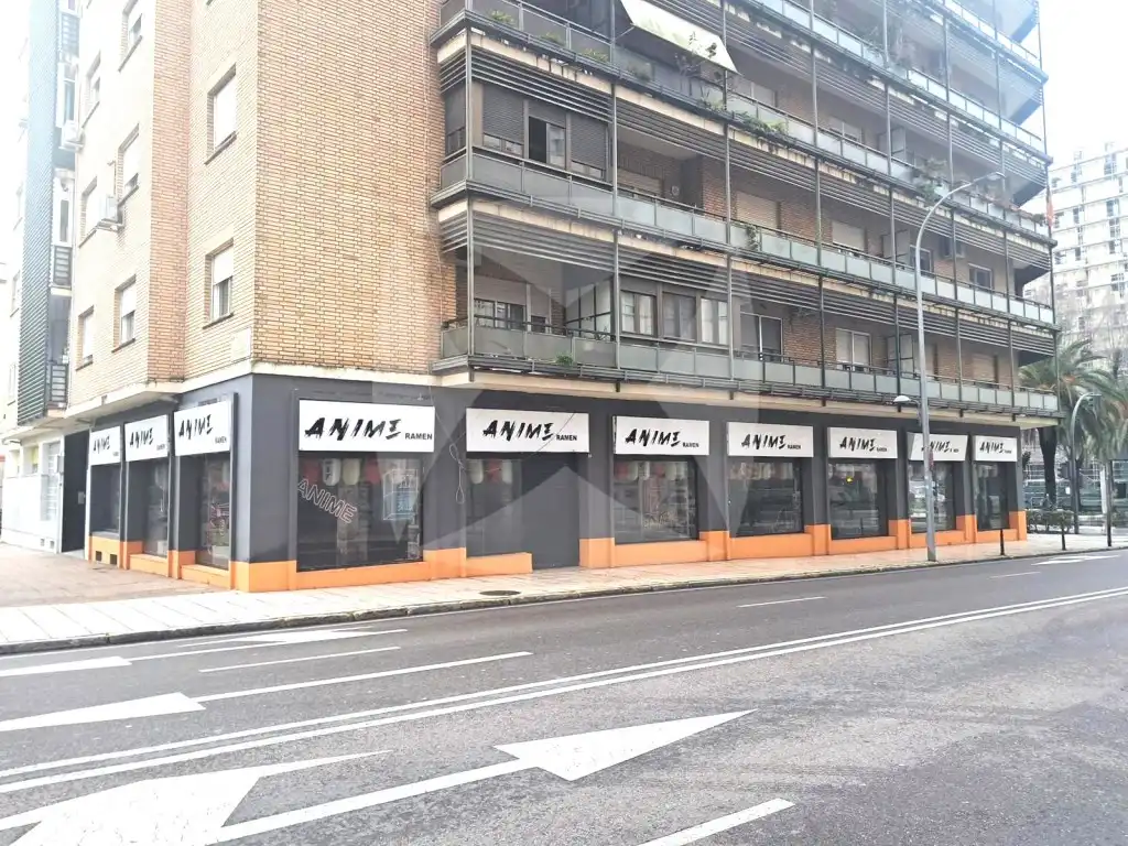 Gewerbefläche zur Miete in Avenida de Cristobal Colón, imagen 6