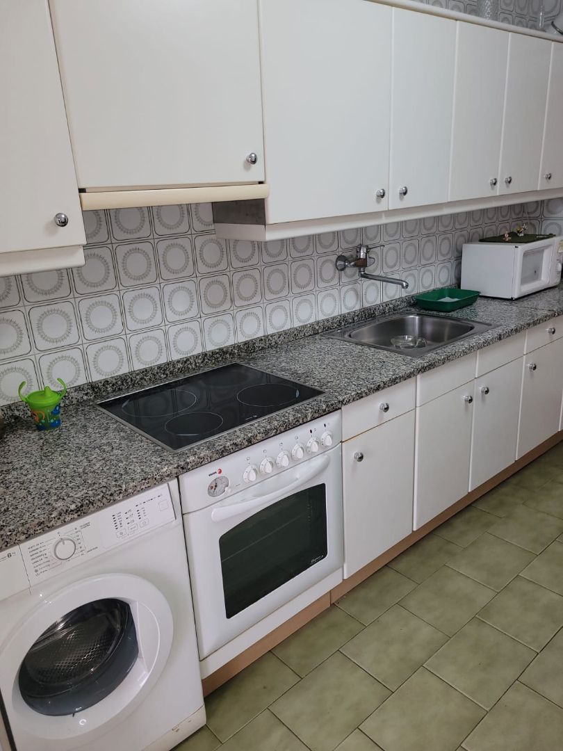 Cocina de Piso en venta en Ibarra con Calefacción, Trastero y Amueblado