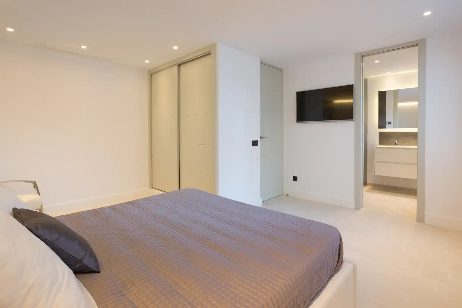 Ático con piscina en venta en Nueva Andalucía, imagen 24