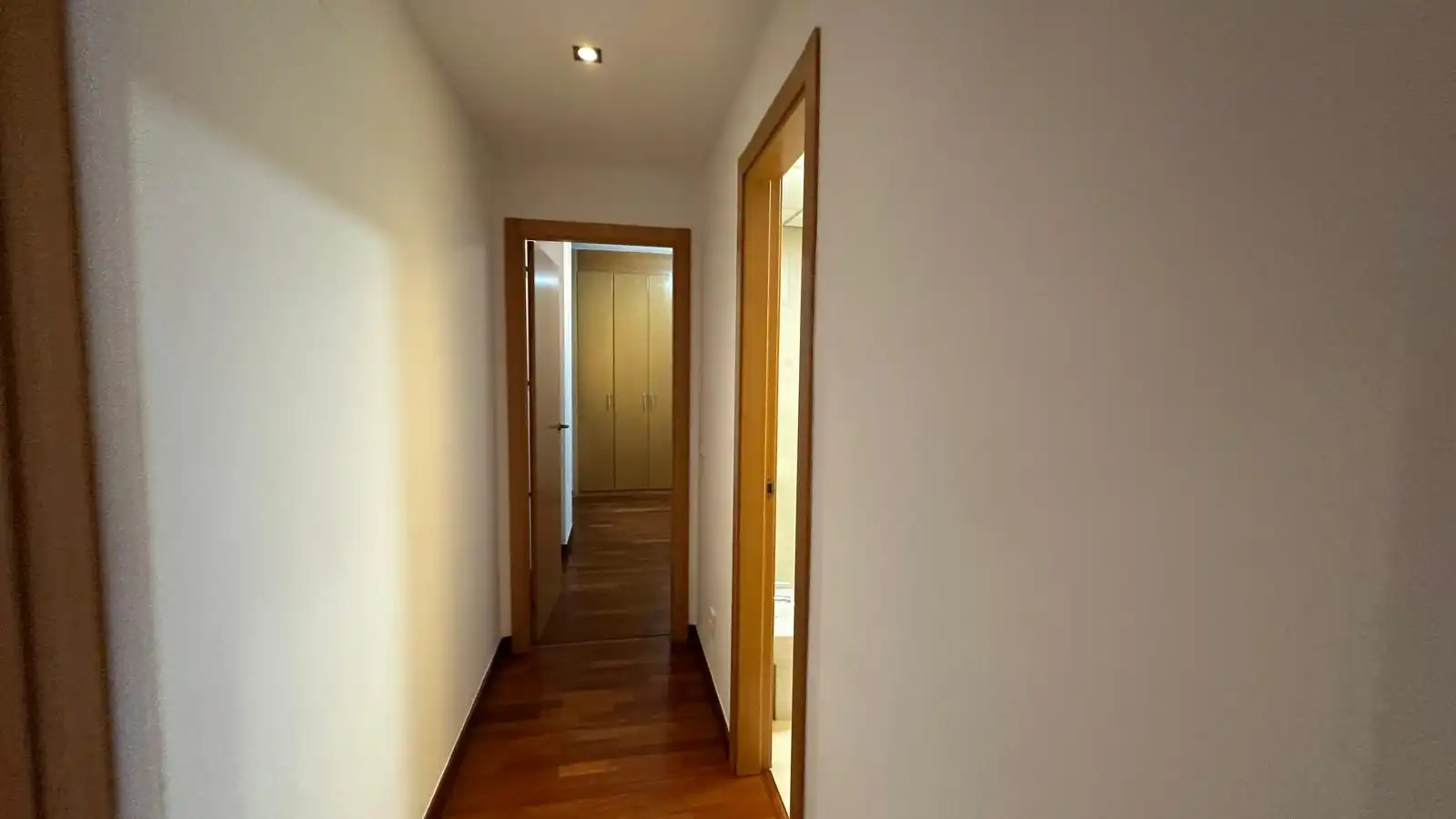 Wohnung zum Verkauf in Mairena del Aljarafe mit Klimaanlage, Heizung und Terrasse