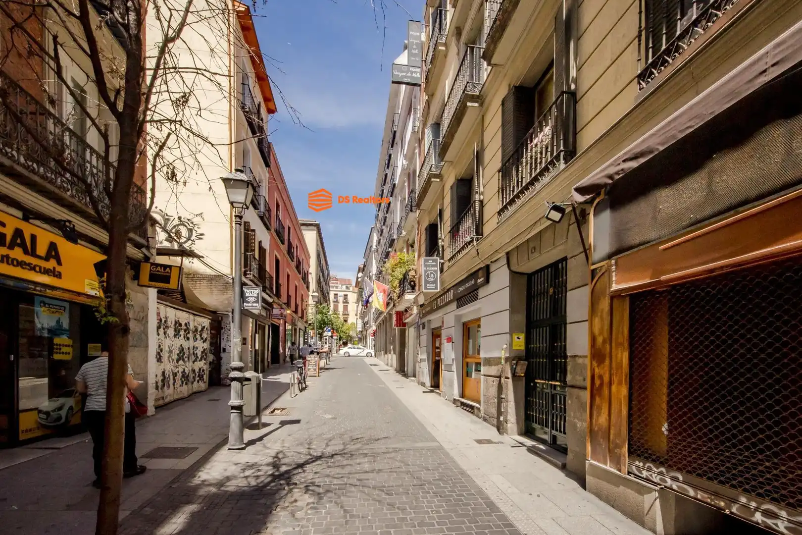Außenansicht von Dachboden zur Miete in Madrid mit Heizung, Terrasse und Möbliert