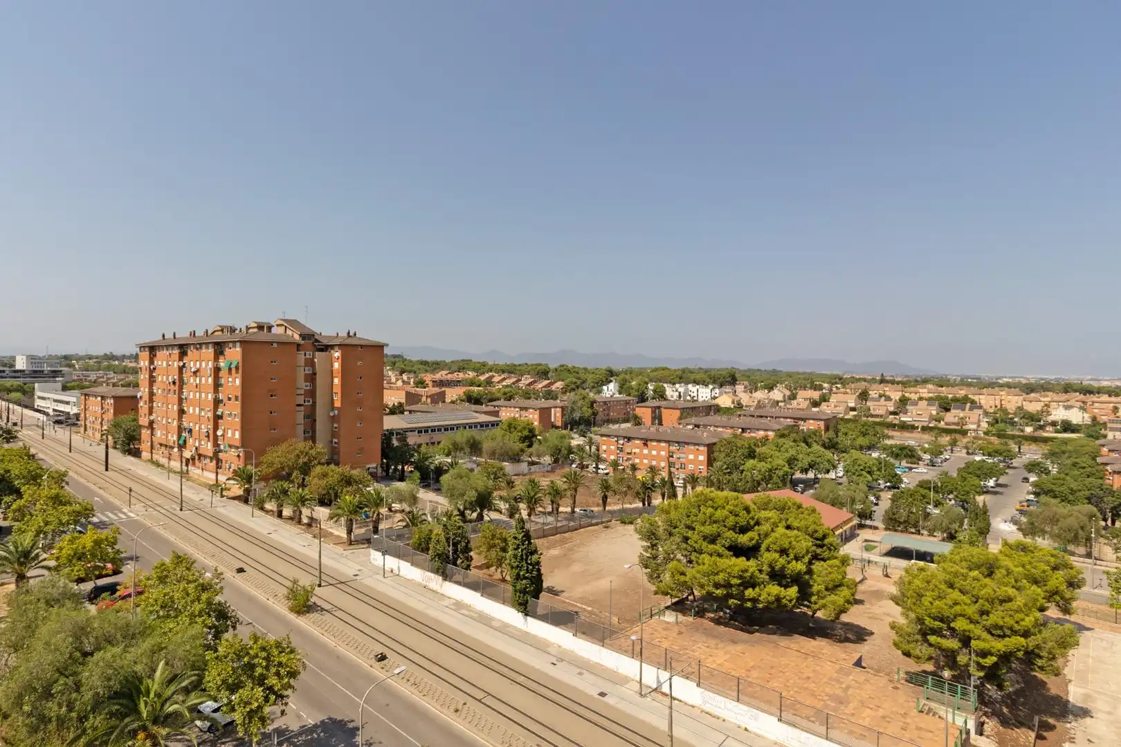 Exterior view of Flat for sale in Paterna  with Furnished