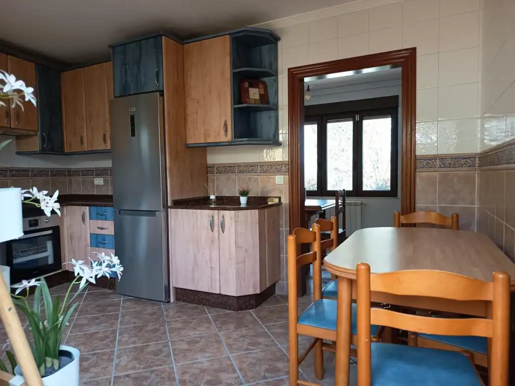 Cocina de Casa o chalet en venta en Avilés con Amueblado