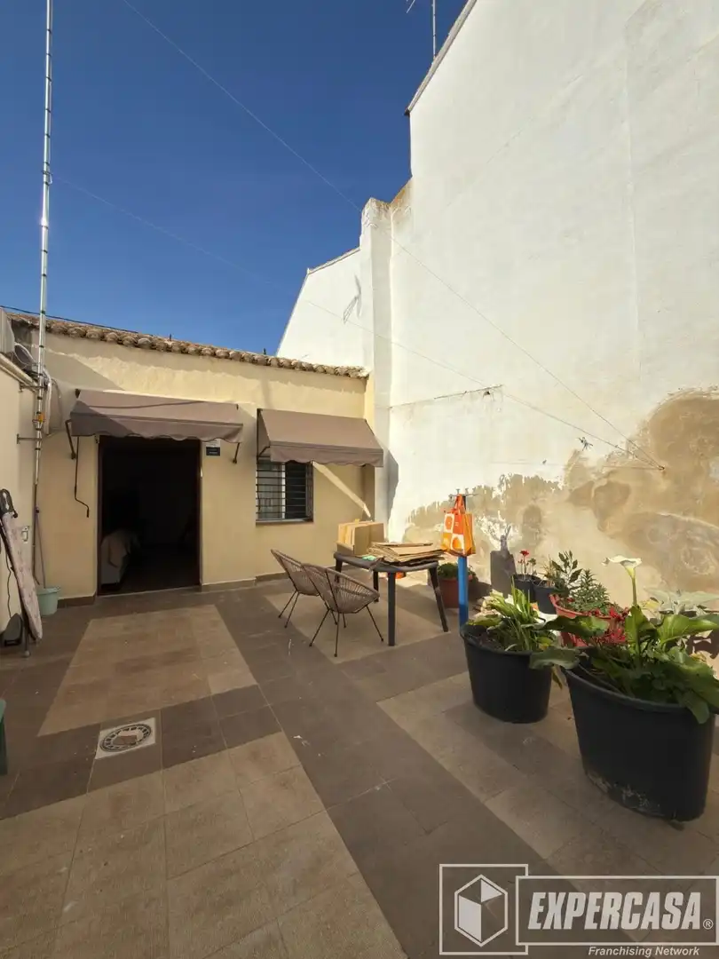 Terrace of Detached homes for sale in Picassent  with Terrace and Furnished