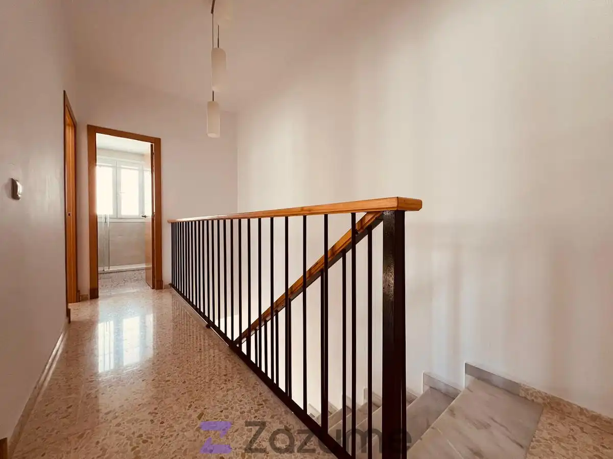 Casa adosada de alquiler en C. Pozo Amarguillo, Ayuntamiento - Barrio Alto