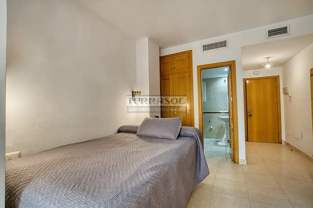 Bedroom of Study for sale in Rincón de la Victoria  with Private garden, Terrace and Swimming Pool