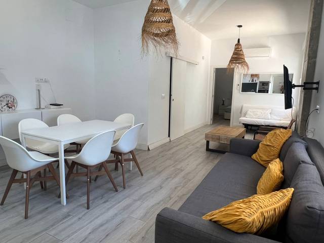 Apartamento en Alquiler en Calle Frigiliana, 12 en Los Guindos - Parque Mediterráneo - Santa Paula