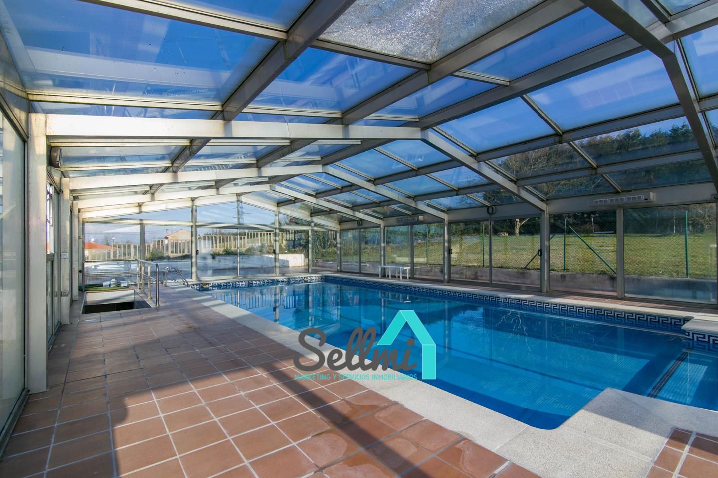 Swimming pool of House or chalet for sale in Oviedo   with Heating, Private garden and Parquet flooring