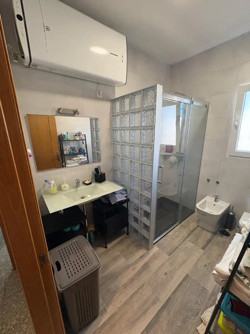 Badezimmer von Haus oder Chalet zum Verkauf in El Viso de San Juan mit Privatgarten und Schwimmbad