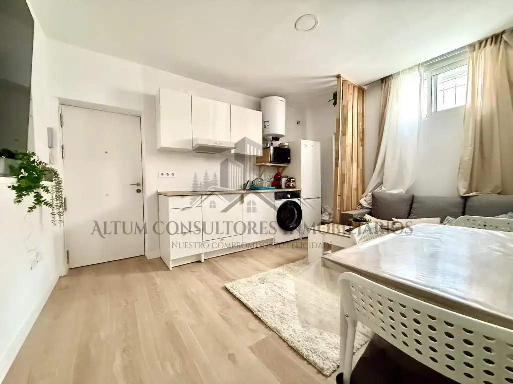 Living room of Flat for rent in Sevilla