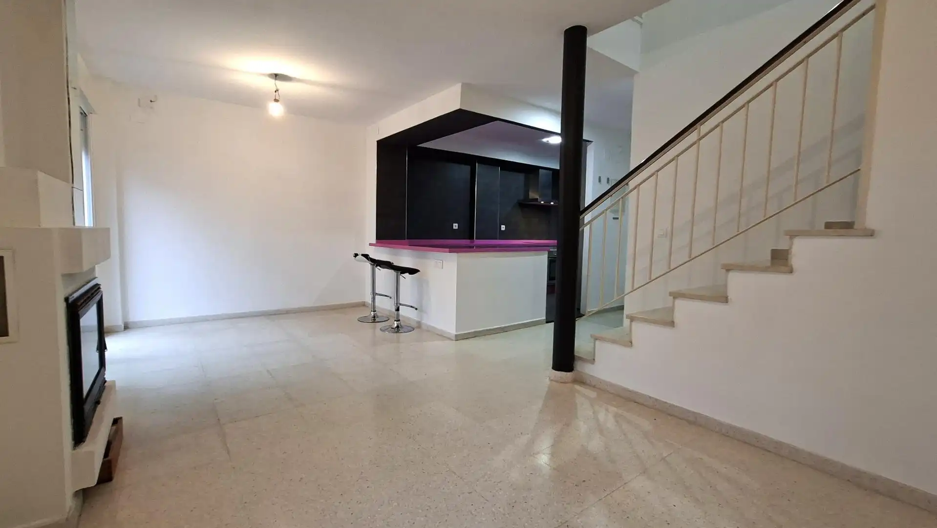 Casa adosada en venta en Umbrete con Aire acondicionado y Trastero