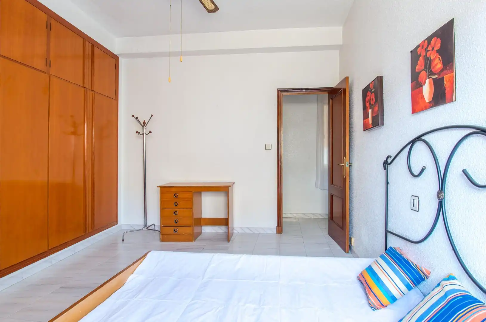 Buildings for sale in Mula