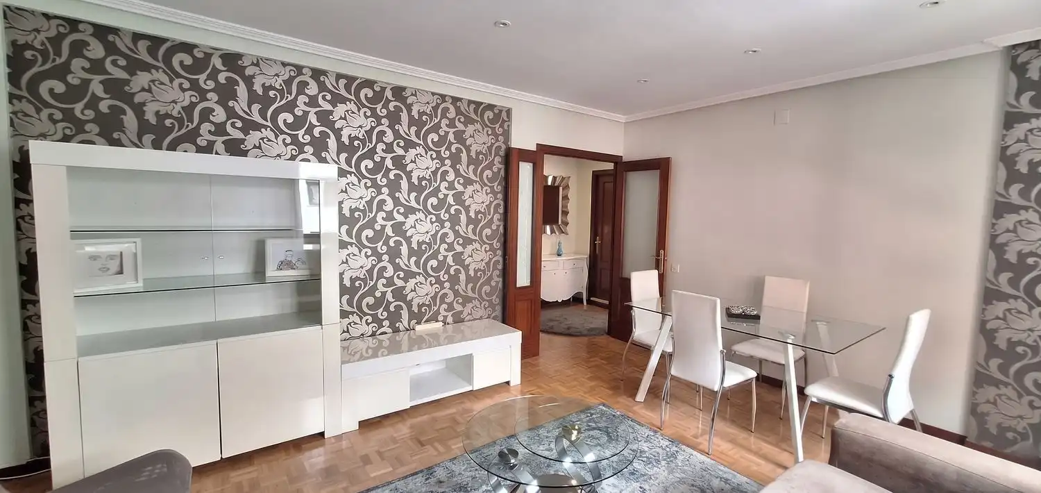 Living room of Flat for rent in Gijón   with Heating, Terrace and Swimming Pool